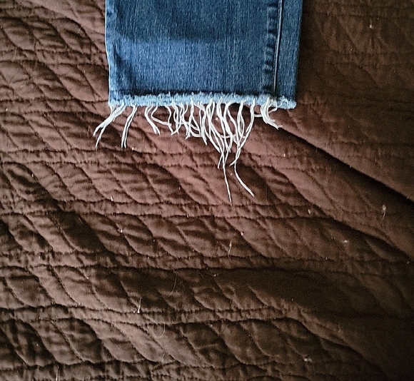 Talbots High Rise Distressed Blue Jeans - Picture 6 of 11